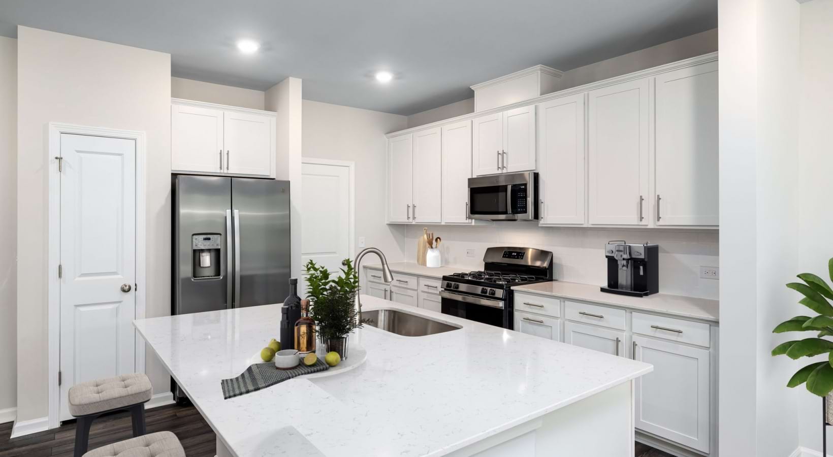 highend kitchen with large kitchen island in the middle