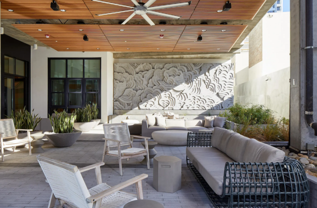 exterior lounge