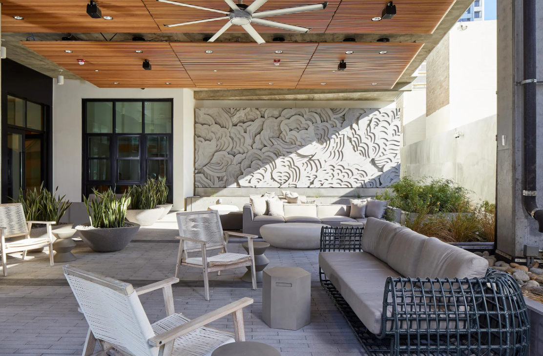 exterior lounge